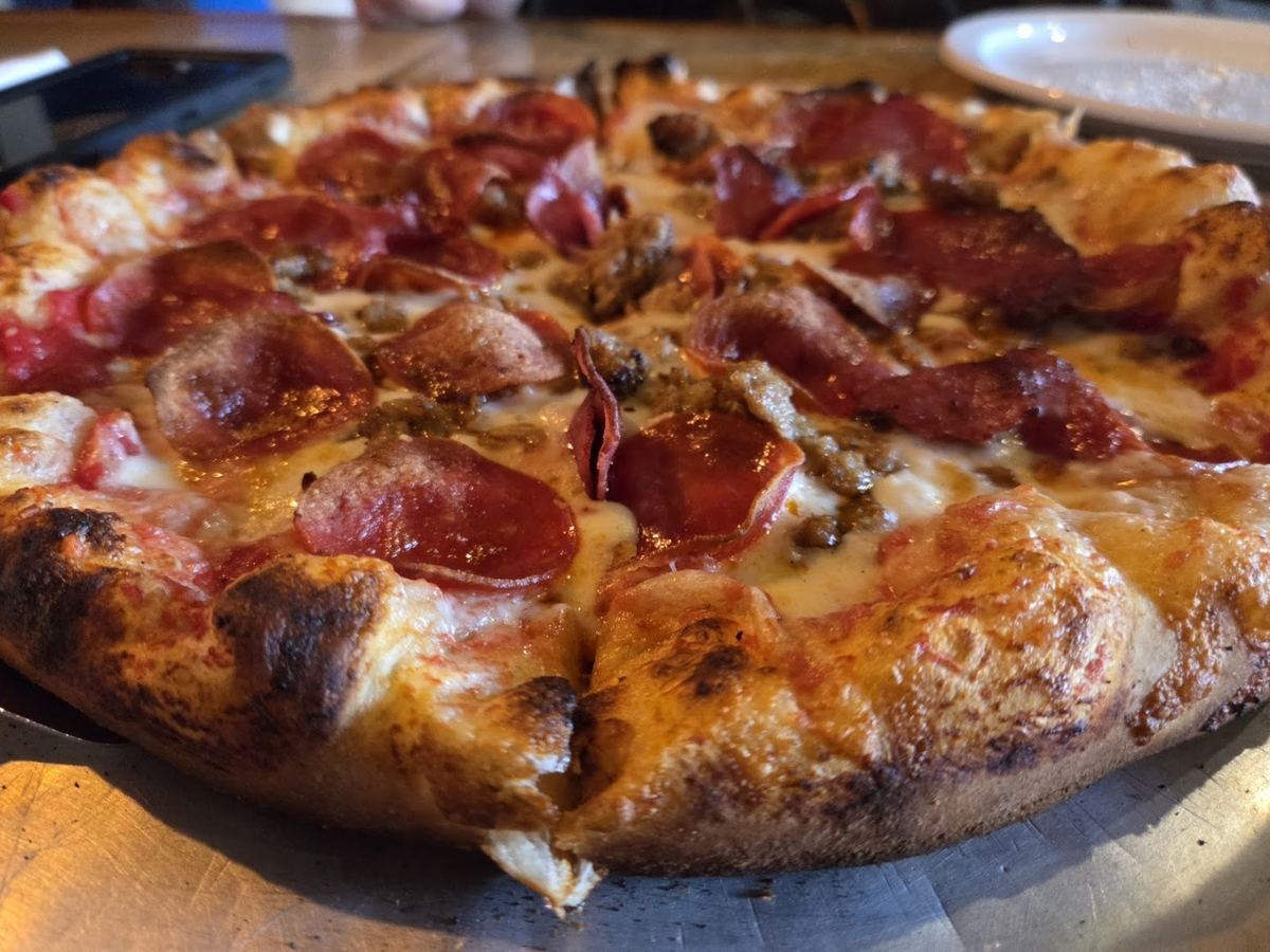 Fresh Wood Fired Pizza & Pasta — photo 3