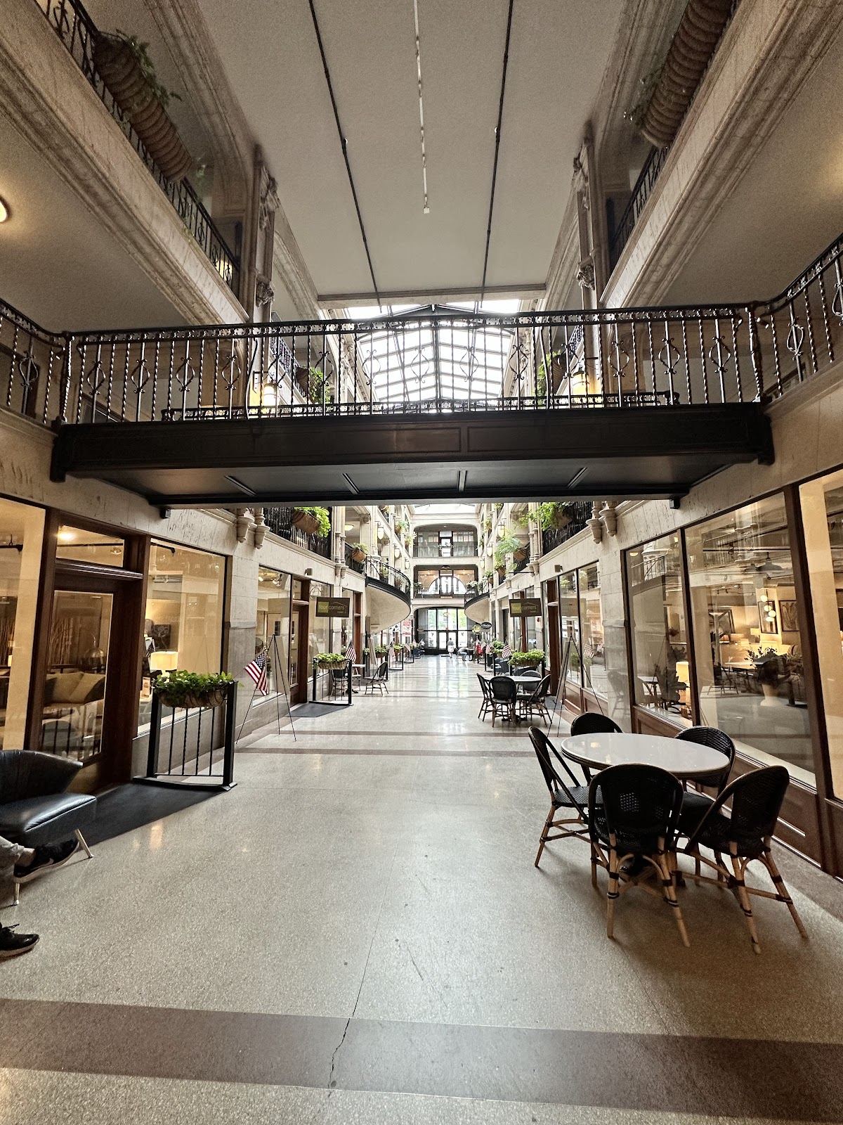 Grove Arcade