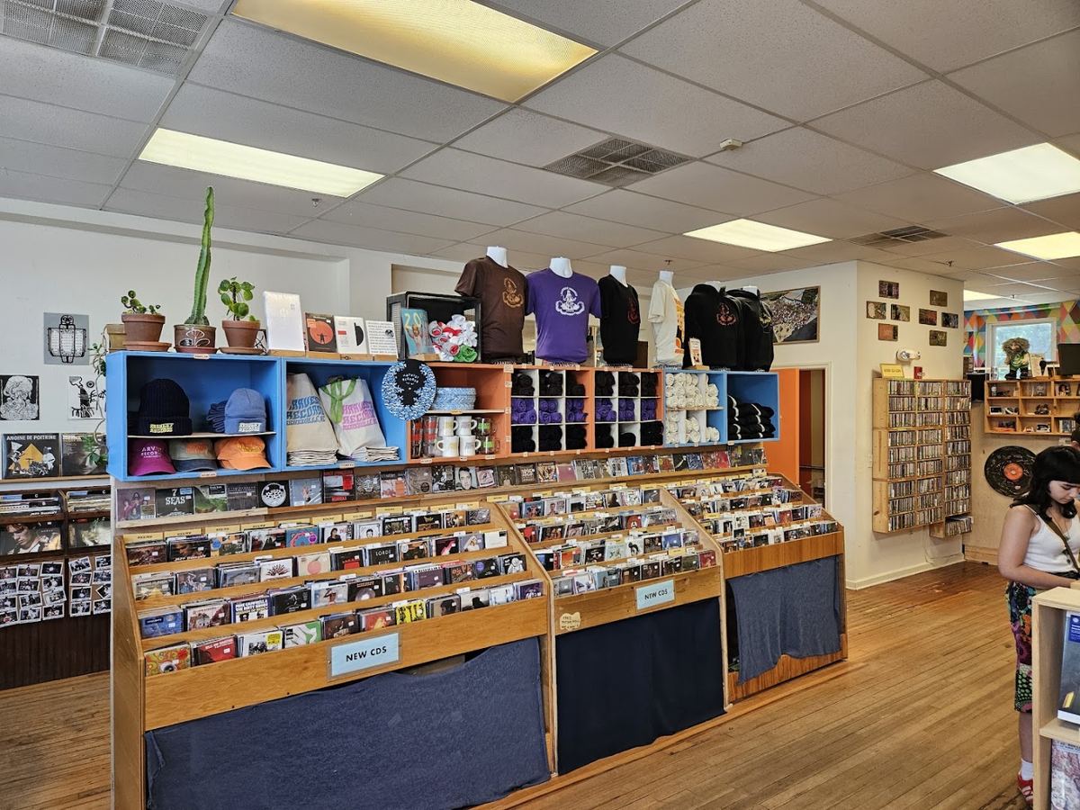 Harvest Records — photo 3
