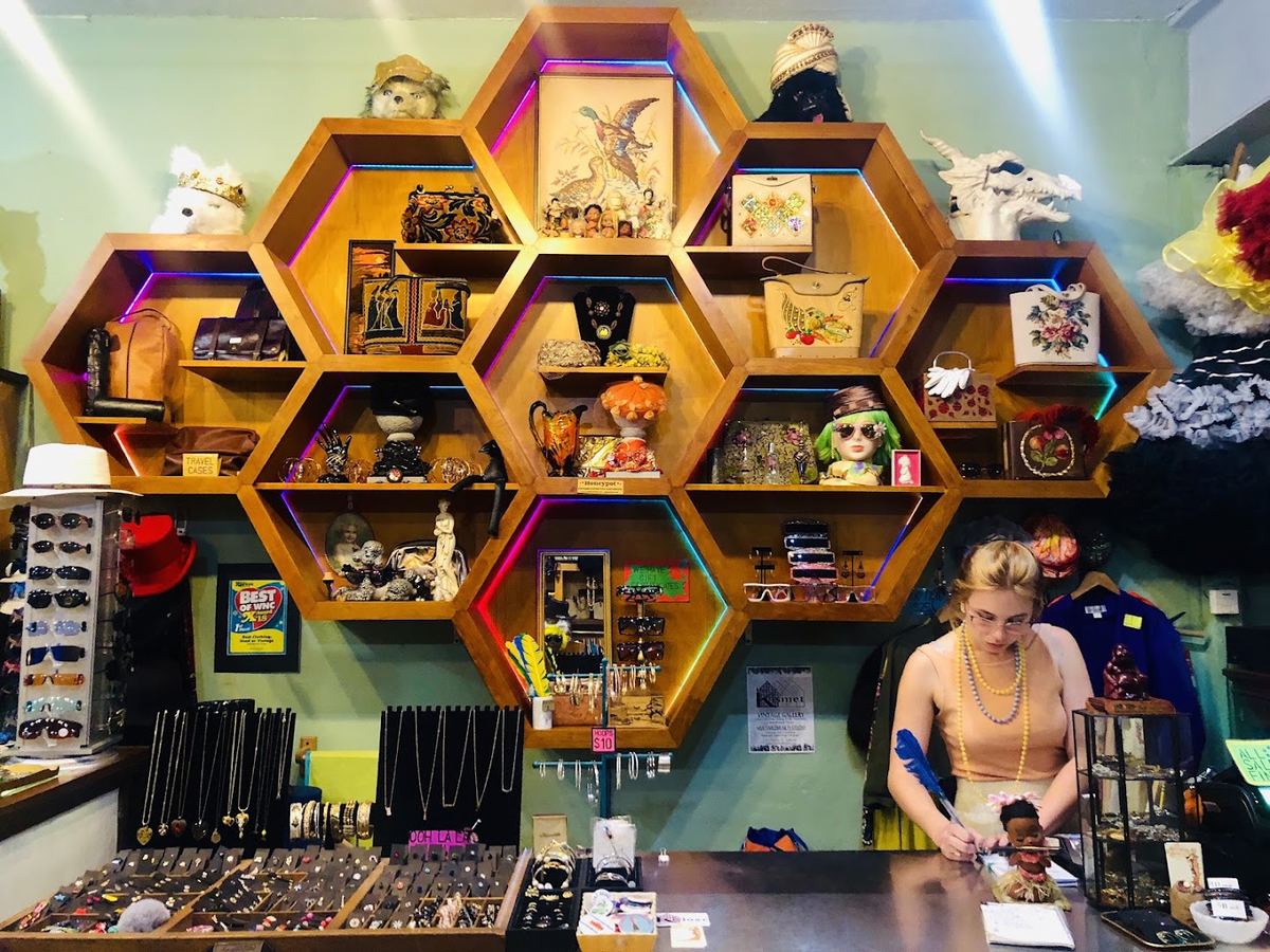 Honeypot Vintage — photo 2