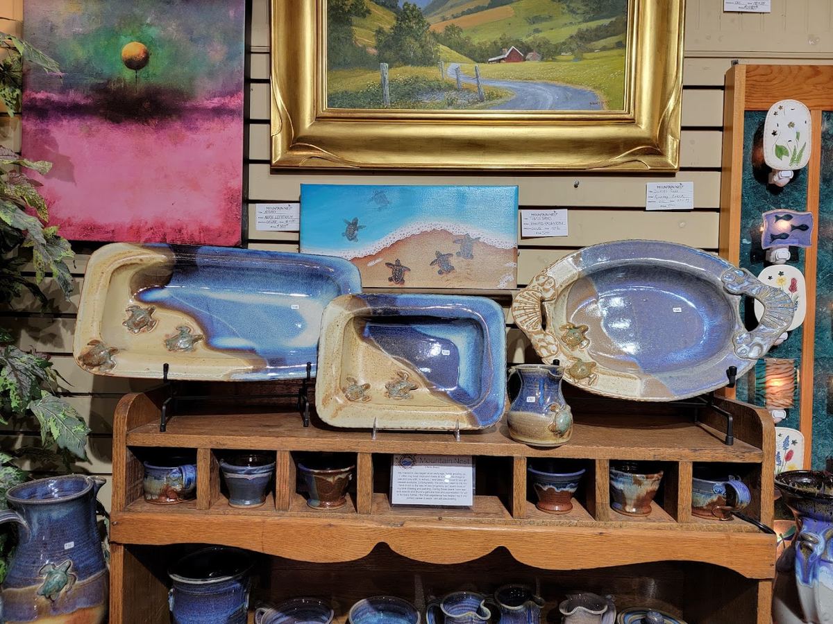 Mountain Nest Gallery — photo 4