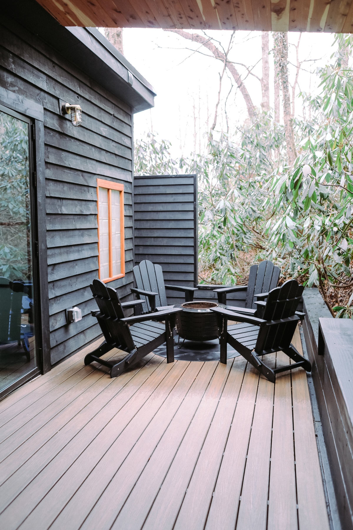 Dark City Solarium 5